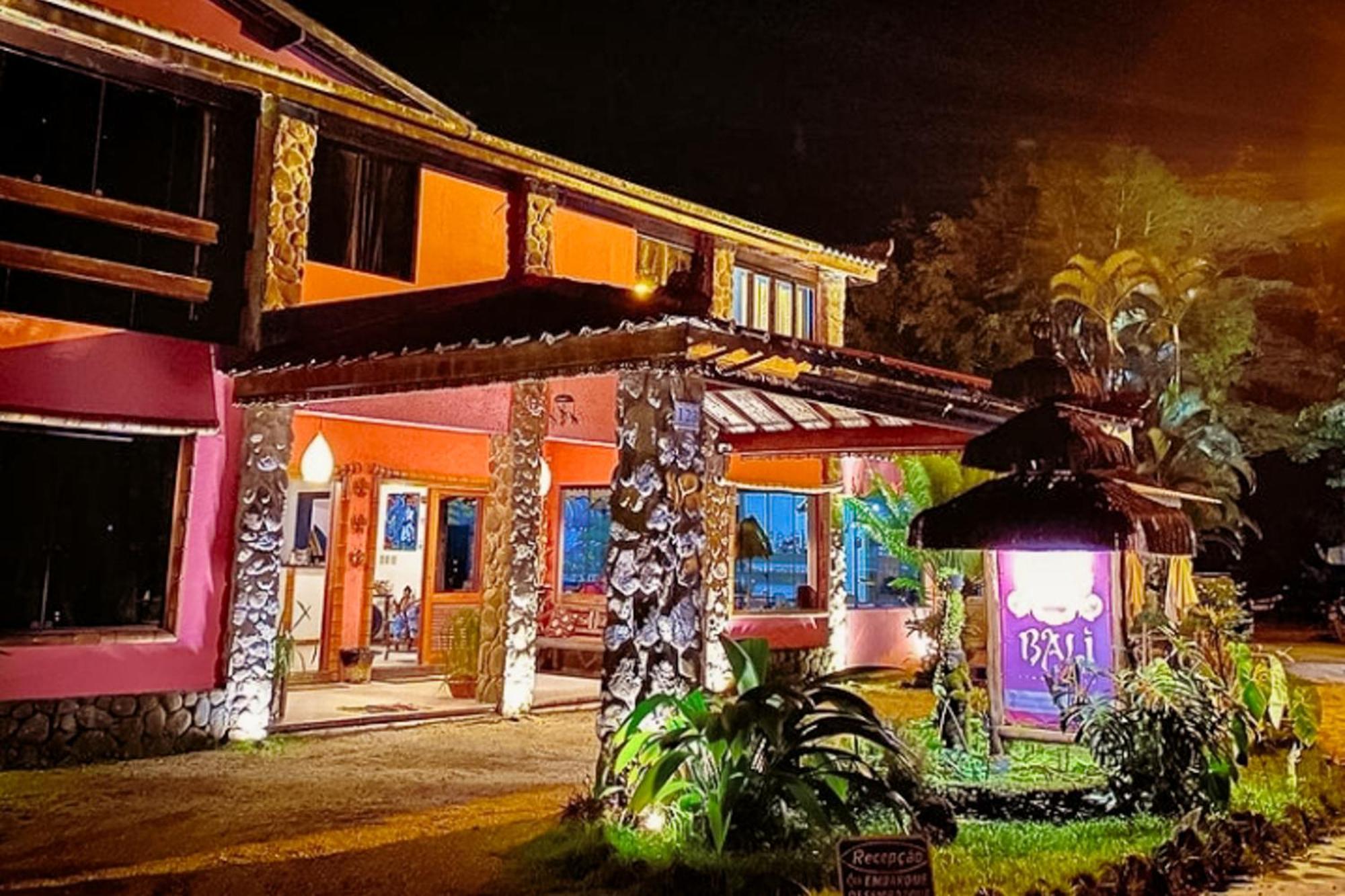 Pensão Velinn Bali Itamambuca 2*