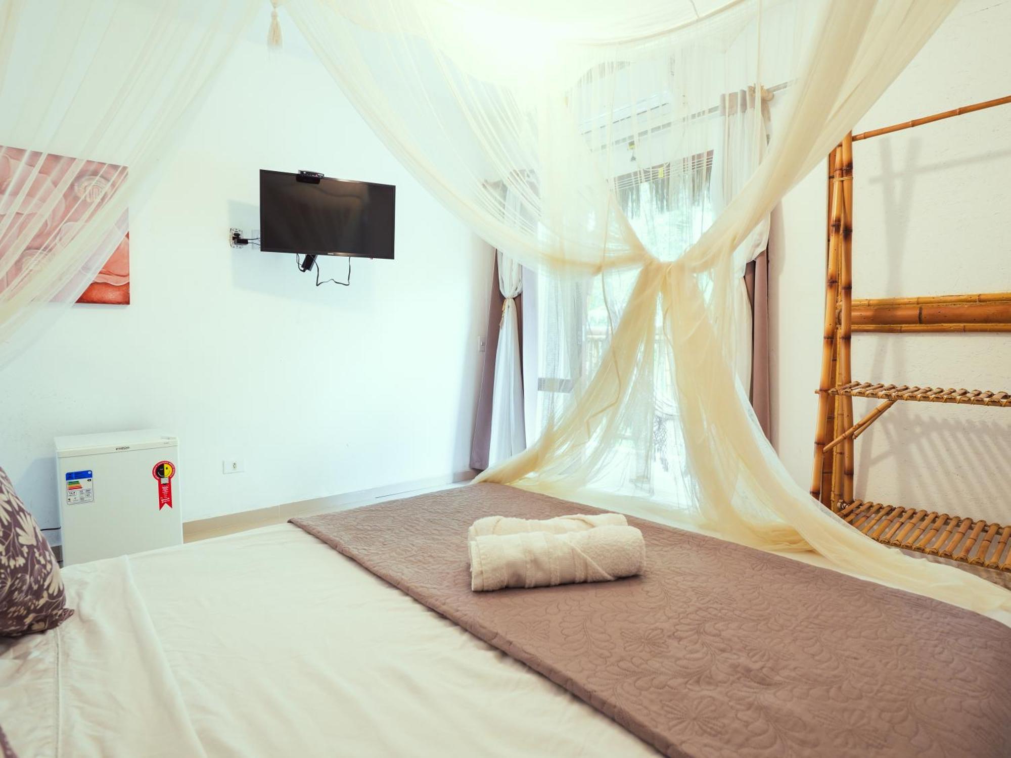Velinn Bali Itamambuca Pensão 2*