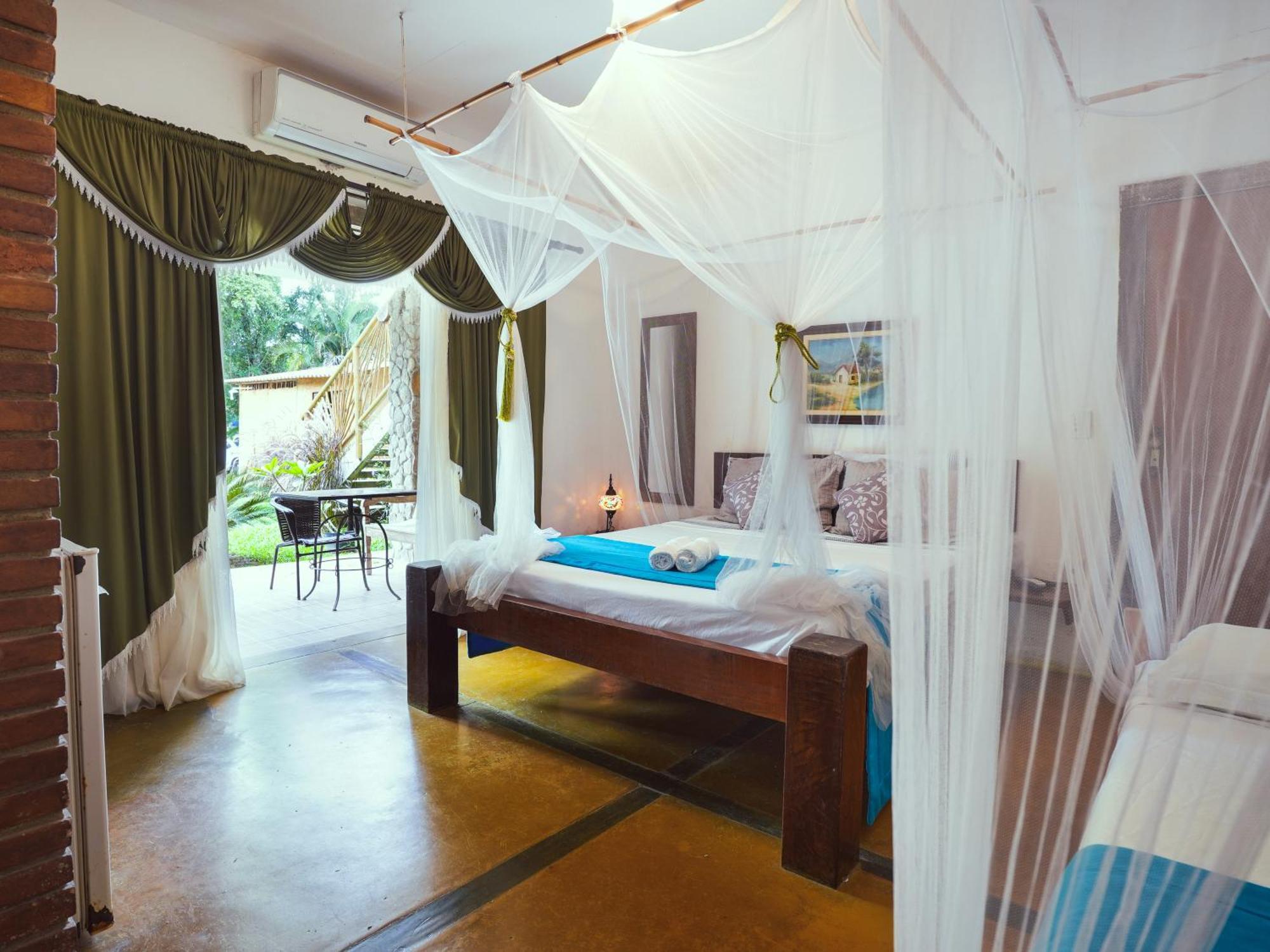 Velinn Bali Itamambuca 2* Ubatuba